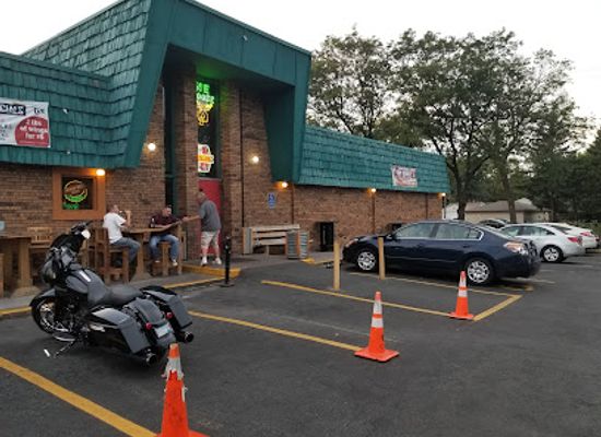 minnesota/northeastern-minnesota/bar/ne-moose-bar-grill