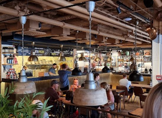 sweden/vastmanland/bar/mocca-deli-vasteras