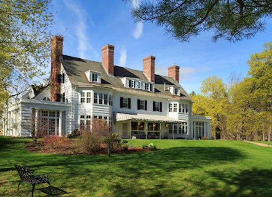 vermont/bennington/bar/four-chimneys-inn-restaurant