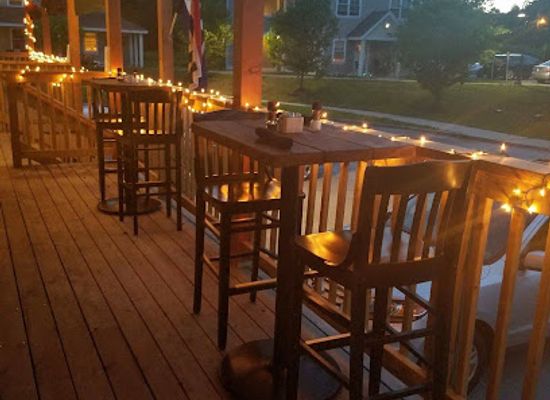 vermont/windsor-county/bar/murdock-s-on-the-green