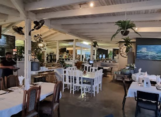 south-africa/sunshine-coast/bar/the-house-kitchen-and-cellar