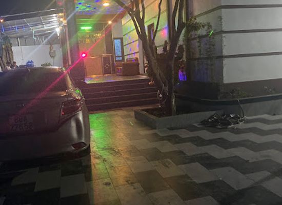 vietnam/tam-dao/bar/karaoke-dubai