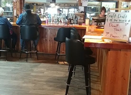 montana/the-mission-mountains/bar/valley-club-bar-cafe