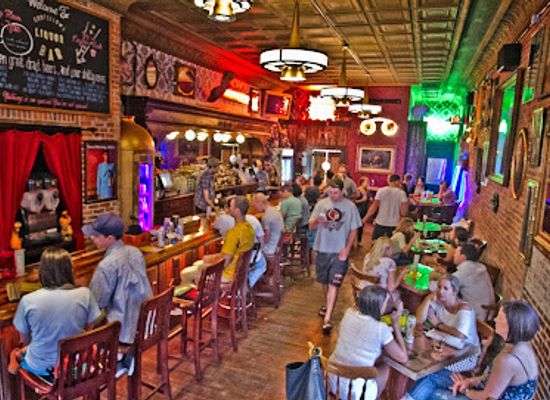 ohio/eastern-ohio/bar/oddfellows-liquor-bar