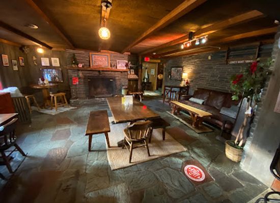 new-york/adirondack-mountains/bar/rudy-s-scar-bar-grille