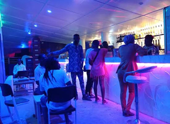 benin/littoral/bar/la-densite-bar