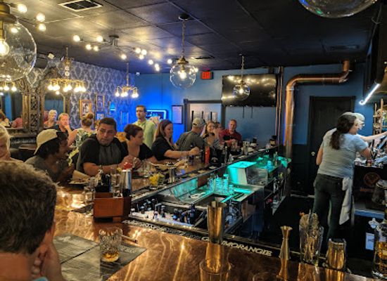 virginia/hampton-roads/bar/phoebus-dive-bar
