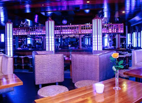 germany/black-forest/bar/equipage-dance-music-and-cocktail-bar-in-baden-baden