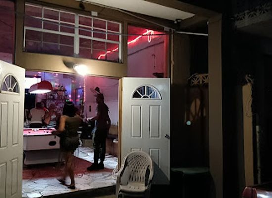 antigua-and-barbuda/all-saints/bar/juana-restaurant-bar