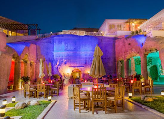 jordan/petra/petra-archaeological-park/bar/the-cave-bar