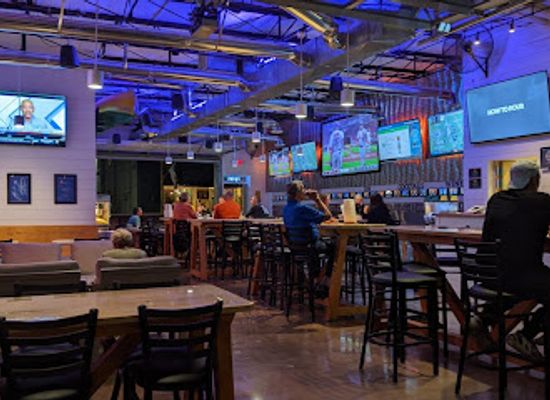 ohio/firelands/bar/hops-and-berry-taproom