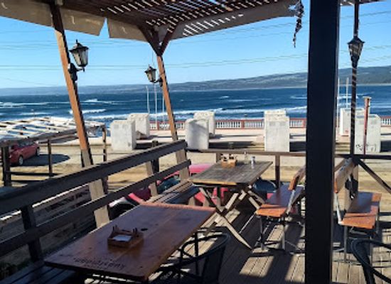 chile/pichilemu/bar/cavala