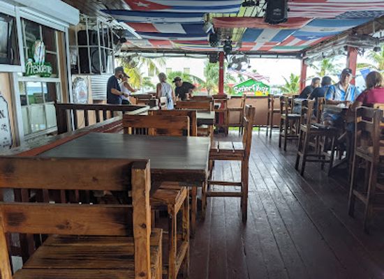 the-bahamas/nassau/bar/tropicana-bar