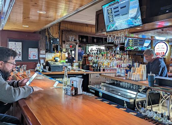 new-york/central-new-york/bar/black-and-brew-bar-and-grill