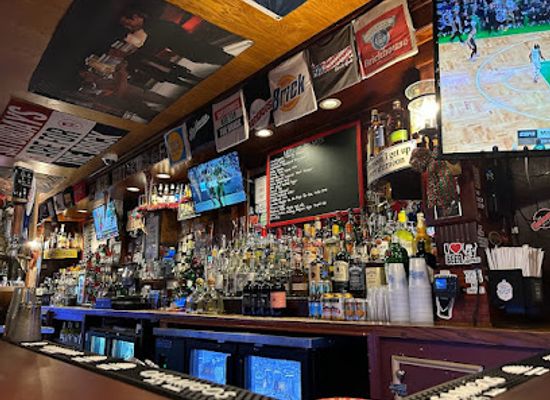 connecticut/stamford/bar/brick-house-bar-grill