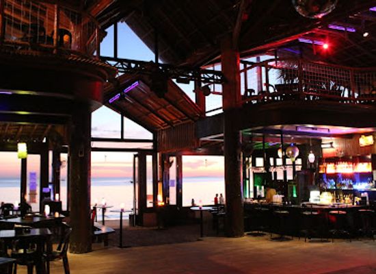 philippines/boracay/bar/paraw-beach-club