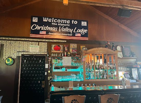 oregon/lake-county/bar/christmas-valley-lodge-lounge
