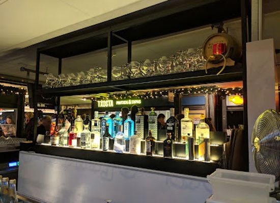 netherlands/amsterdam/oud-west/bar/gin-tonic-bar