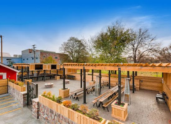 colorado/denver/rino-river-north-art-district/bar/rino-beer-garden