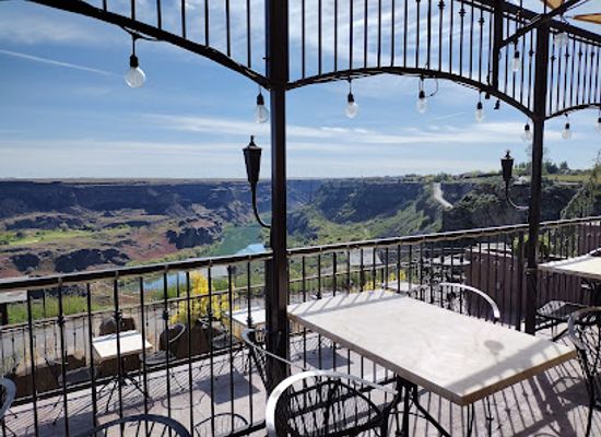 idaho/shoshone-falls/bar/redhawk-gastropub