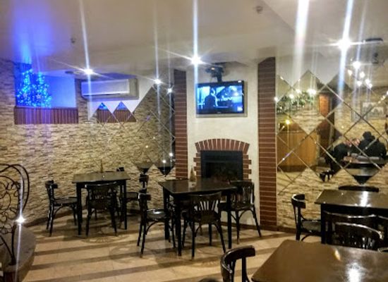 ukraine/chernivtsi/bar/malva