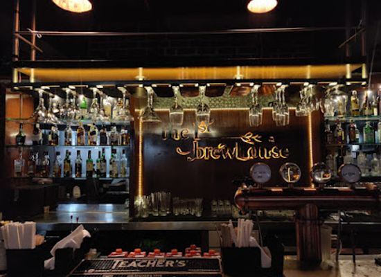 india/pune/bar/bar-in-pune-the-1st-brewhouse-the-corinthians