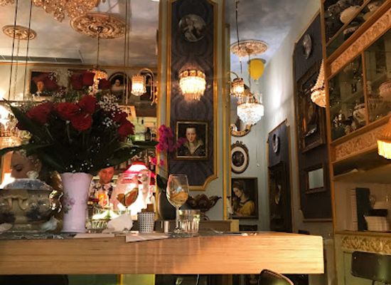greece/athens/syntagma/bar/tazza-all-day-bistro-wine-bar