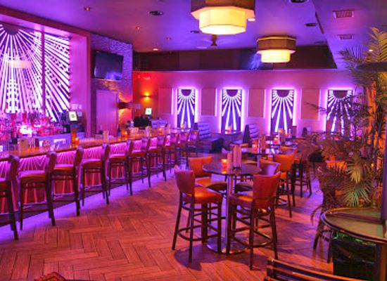 wisconsin/milwaukee/third-ward/bar/belmont-tavern