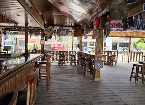 belize/corozal-district/bar/carlo-ernie-s-runway-bar