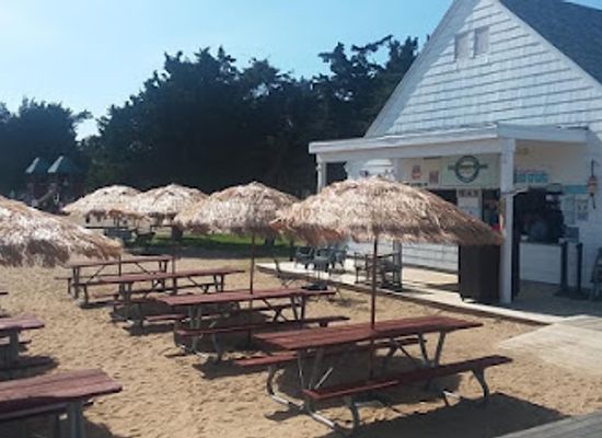 connecticut/middlesex-county/bar/m-j-beach-grille-and-seafood