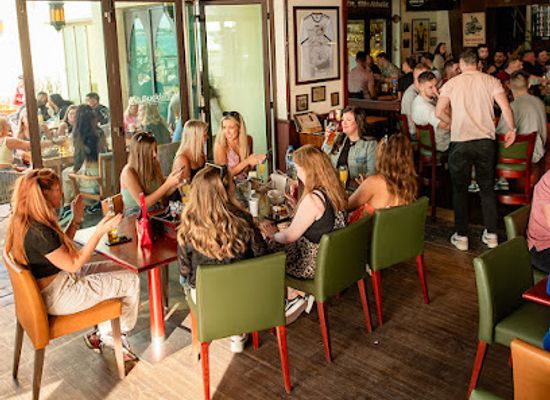 united-arab-emirates/western-region-al-dhafra/bar/ma-buckley-s-irish-pub