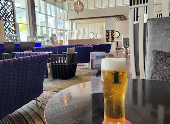 new-caledonia/noumea/bar/latitude-22