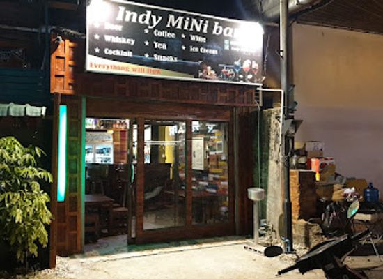 laos/vang-vieng/bar/indy-mini-bar