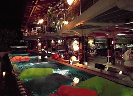 indonesia/bali/bar/unique-rooftop-bar-restaurant