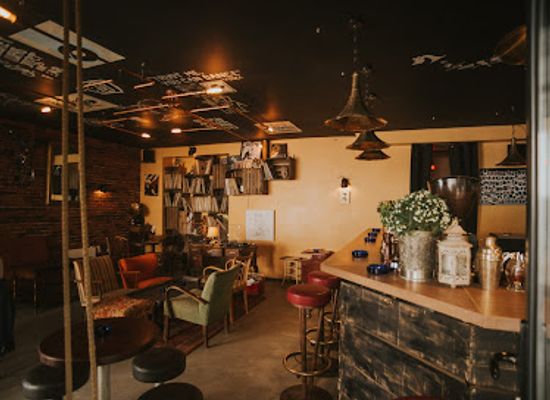 austria/lower-austria/bar/needle-vinyl-bar
