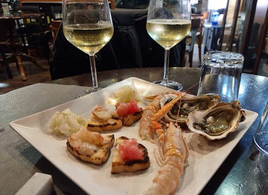 italy/abruzzo/bar/salotto-47