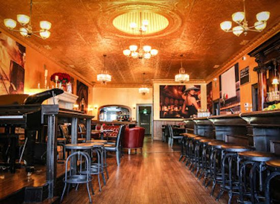 nevada/esmeralda-county/bar/golden-era-cocktail-bar-and-lounge