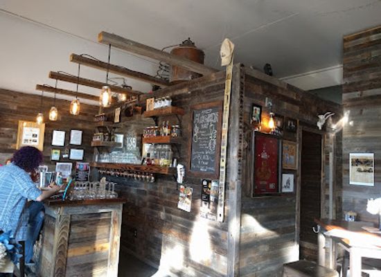 colorado/monument/bar/3-hundred-days-distilling