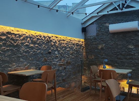 greece/lamia/bar/komfort-urbanbites