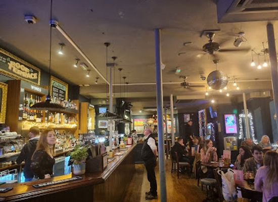 united-kingdom/london/camden-town/bar/bucks-head