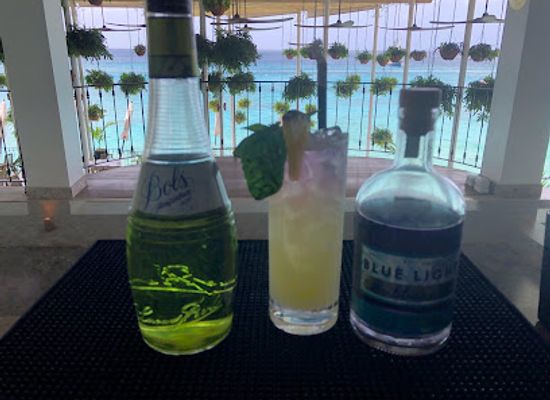 barbados/saint-thomas/bar/mally-s-cocktails