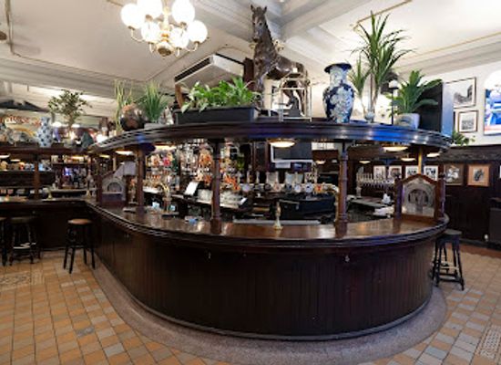 united-kingdom/glasgow/bar/horseshoe-bar-glasgow