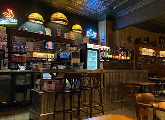 canada/quebec/bar/taverne-jos-dion