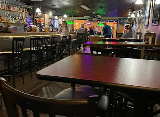 west-virginia/mountaineer-country/bar/the-mason-jar
