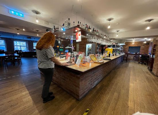 estonia/polva-county/bar/otepaa-grill-pub