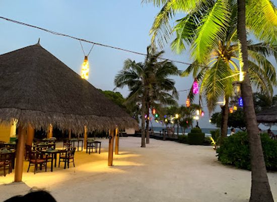 maldives/athuruga-island/bar/lohis-bar