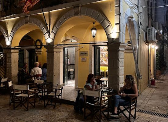 greece/corfu/kanoni/bar/cale-larga