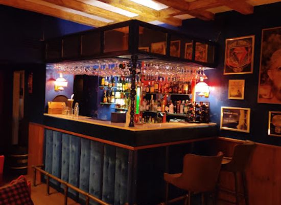 portugal/figueira-da-foz/bar/perfumaria-pub