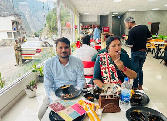 india/uttarakhand/bar/cafe-bro