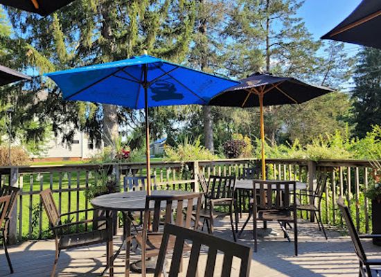 massachusetts/pioneer-valley/bar/the-harp-irish-pub